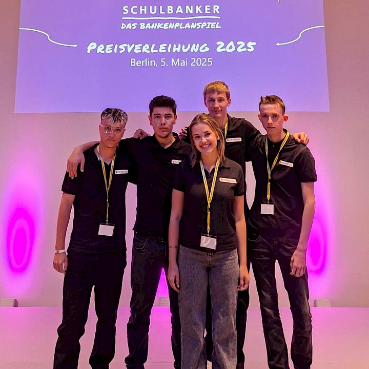 4. Platz: Team der Sparfüchse Salzkammergut der HAK Bad Ischl | © HAK Bad Ischl